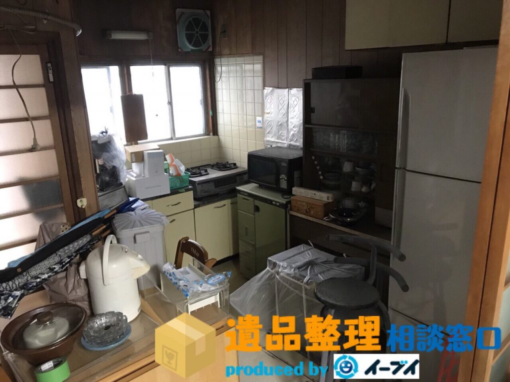 2018年1月24日大阪府松原市で遺品整理に伴う台所の片付けの様子。写真3