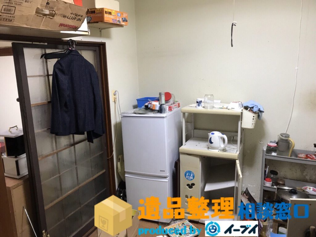 2018年3月7日兵庫県西宮市で遺品整理の作業で台所や食器棚の片付けをしました。写真2