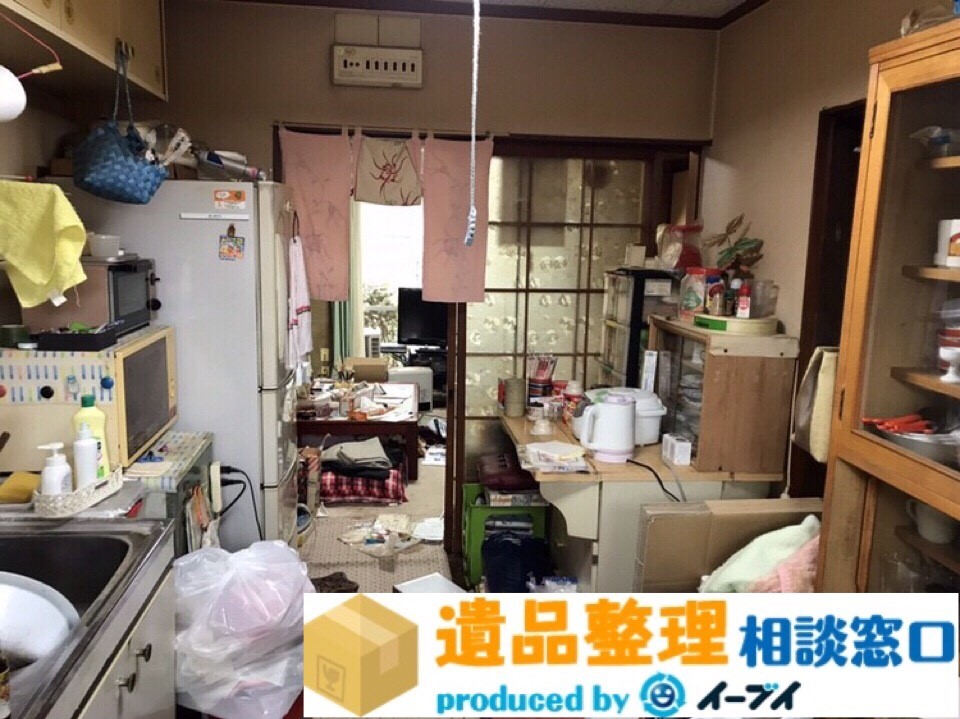2018年4月21日大阪府藤井寺市で遺品整理の処分作業で台所を片付けさせて頂きました。写真2