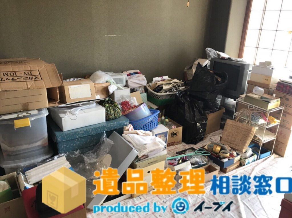 2018年6月3日兵庫県川西市で遺品整理に伴う家財の処分や仕分けの様子。写真3