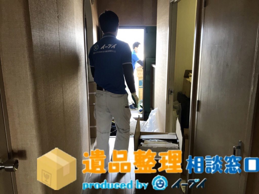 2018年5月18日大阪府高槻市で遺品整理に伴い押し入れや物置の片付け作業をさせていただきました。写真1
